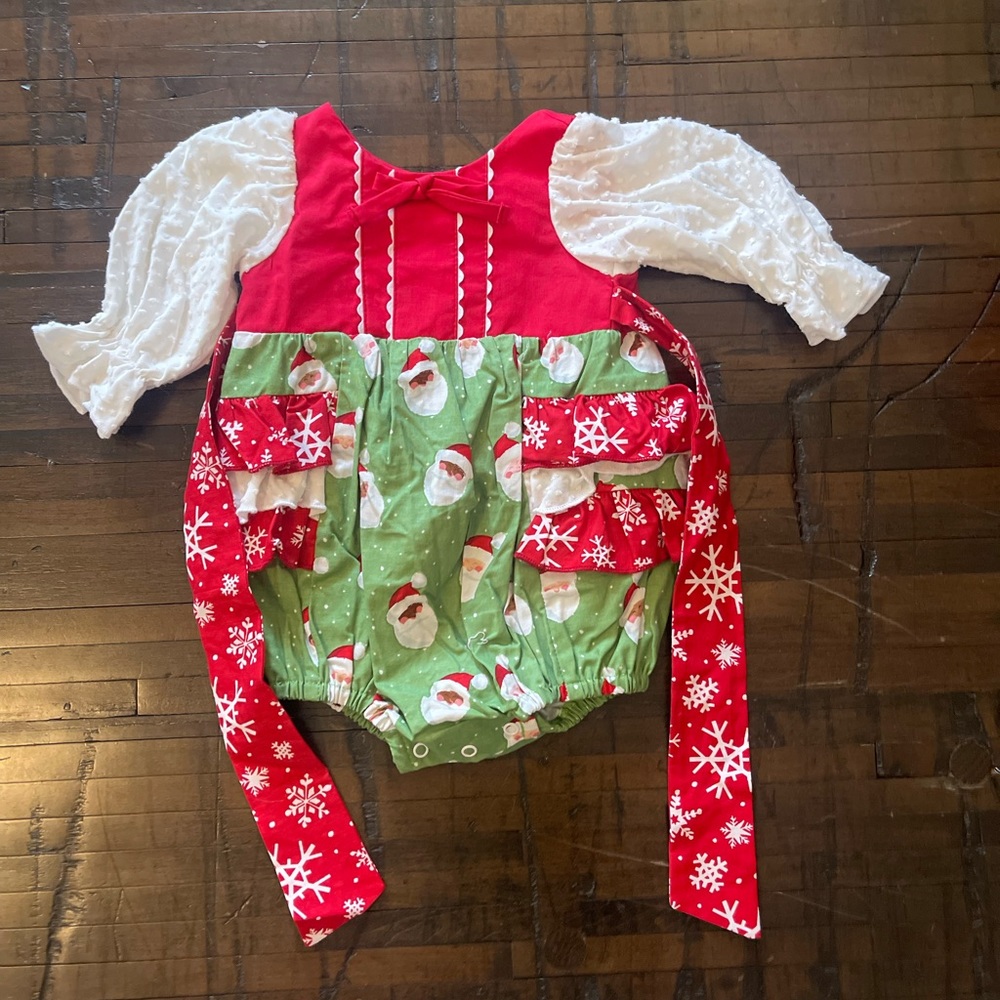 Ricrac & Ruffles Christmas bubble